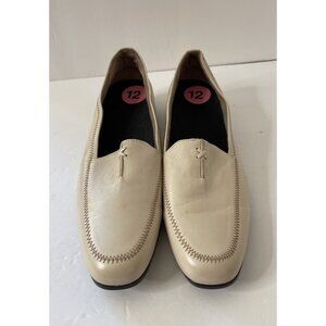 Munro American Lauren Winter White Leather Loafers Shoes Size 12 N HTF